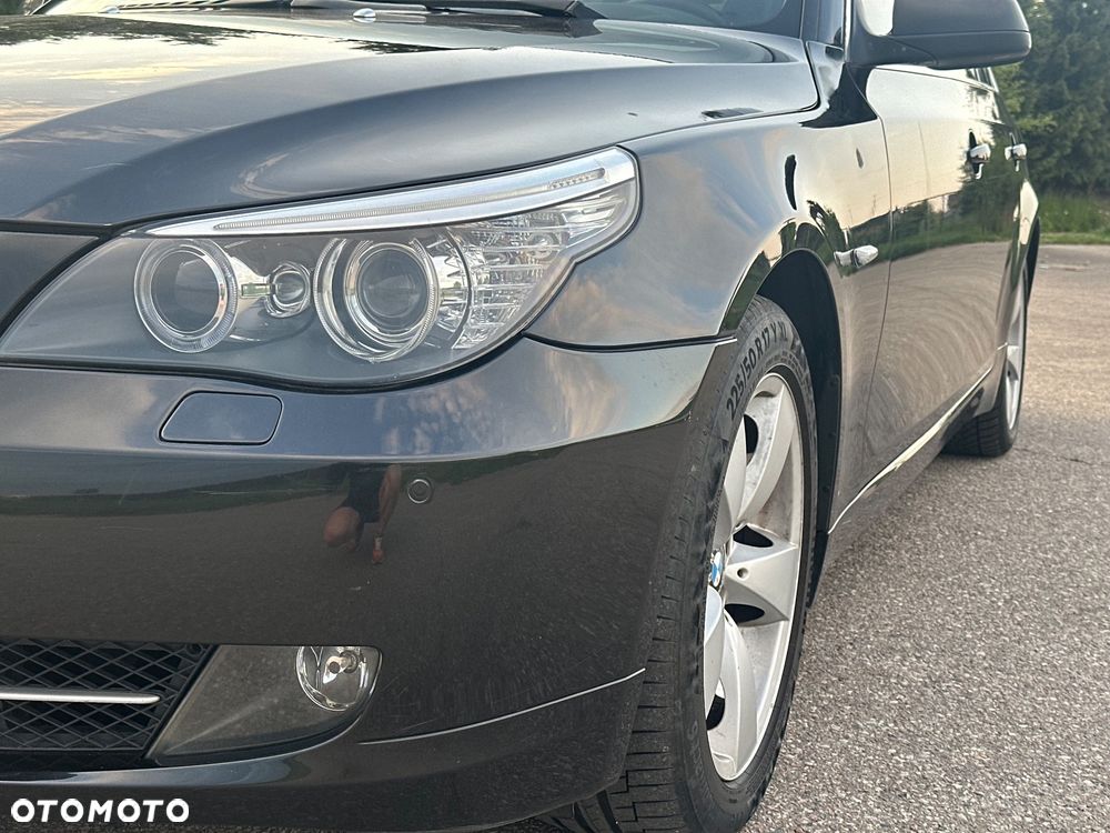 BMW Seria 5 520d - 11