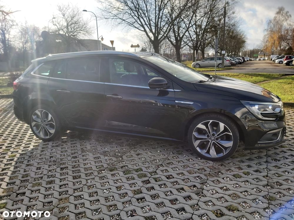 Renault Megane ENERGY TCe 130 BOSE EDITION - 12