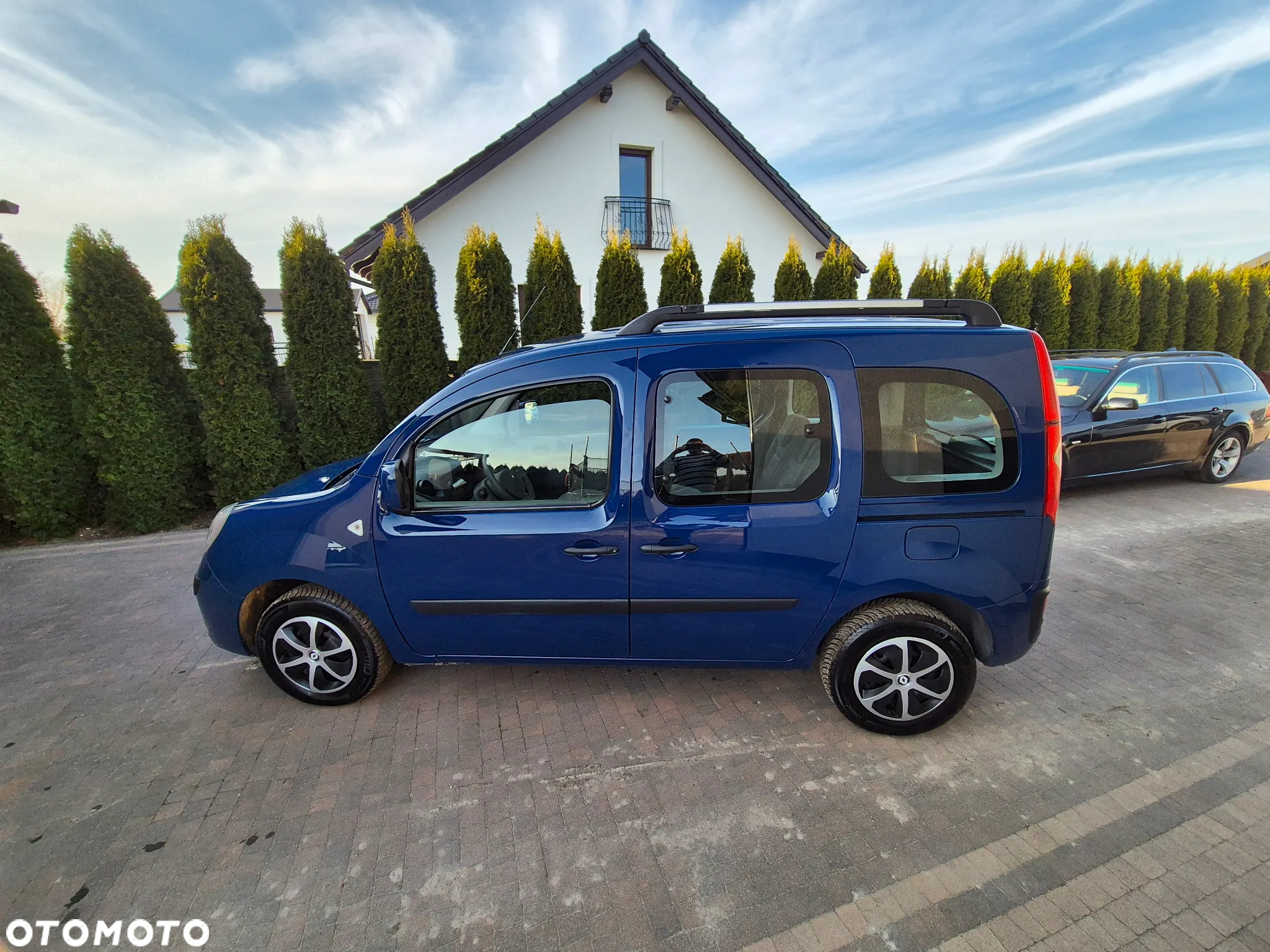Renault Kangoo 1.6 8V 90 Happy Family - 17