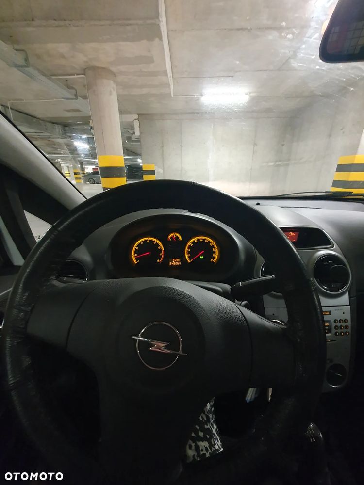 Opel Corsa 1.2 16V Enjoy - 20