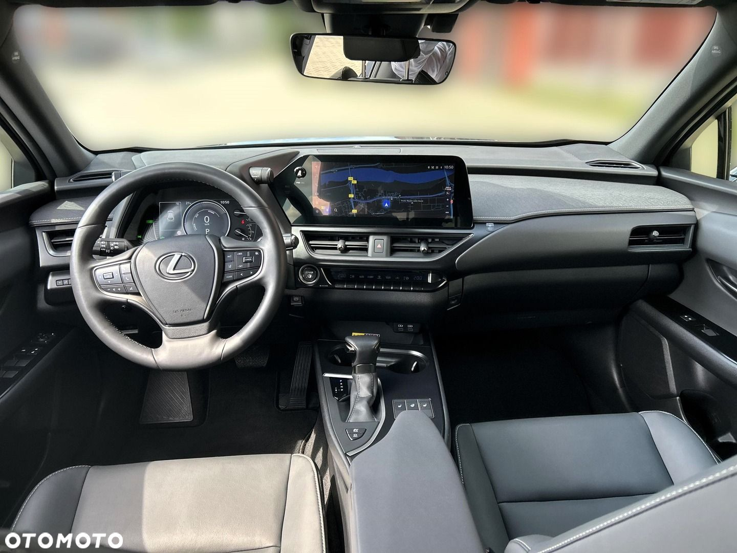 Lexus UX 250h GPF F Sport Design 2WD - 12