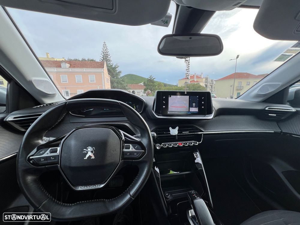 Peugeot e-208 Allure Pack - 4