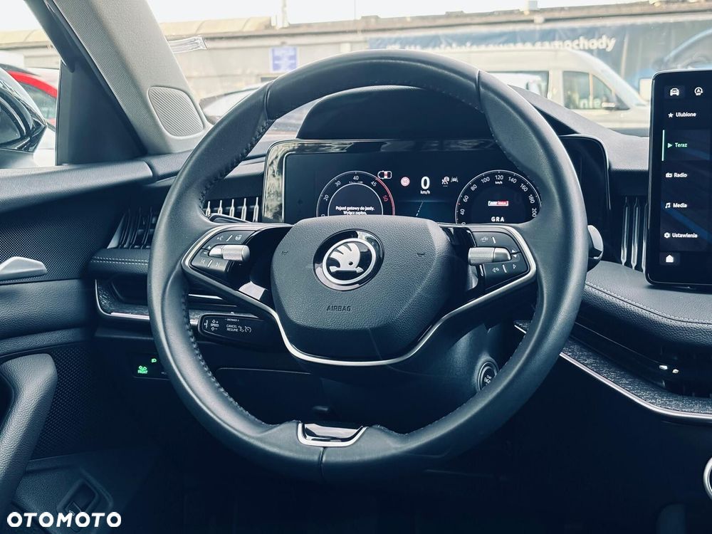 Skoda Superb 2.0 TDI SCR 4x4 Selection DSG - 26