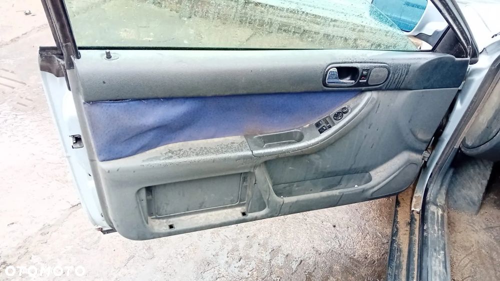 Tylko Części Audi A3 8L 1.8t agu 150KM 110kW 3d 96r–00r Lakier LY7M - 7