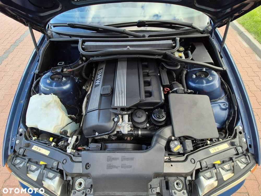 BMW Seria 3 - 37