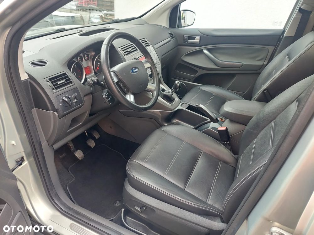 Ford Kuga 2.0 TDCi Titanium - 10