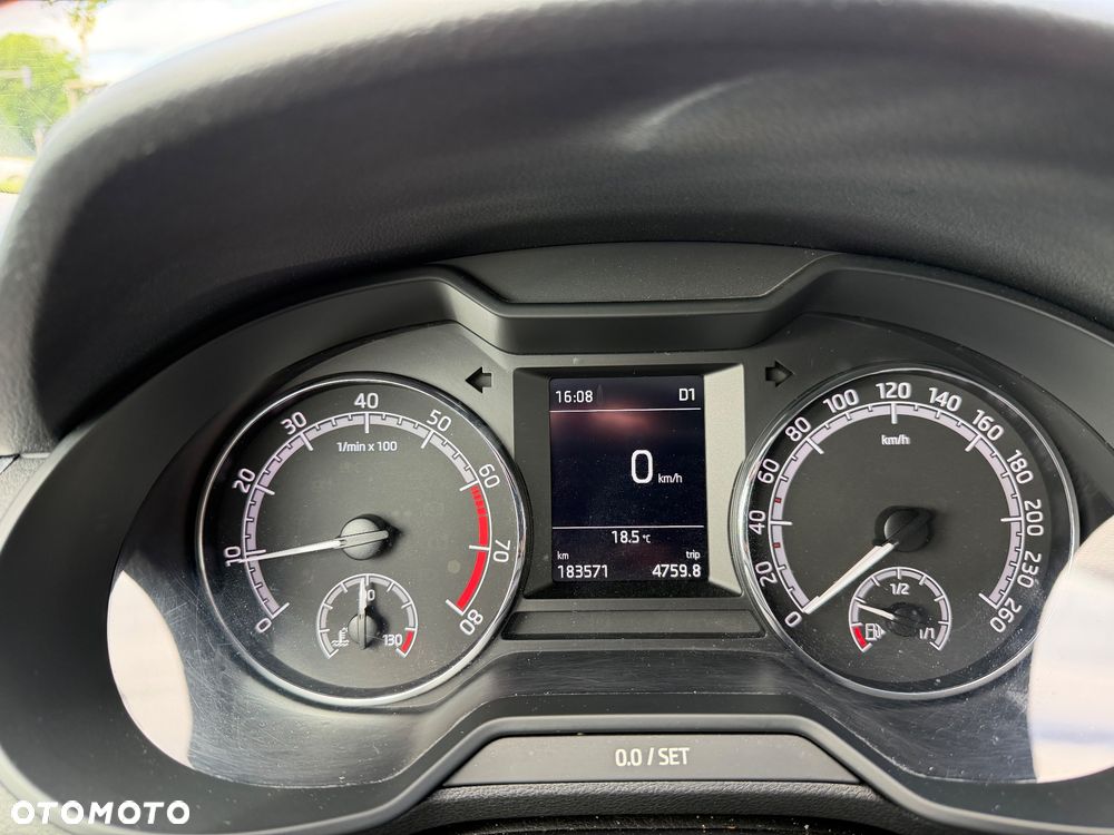 Skoda Octavia - 7