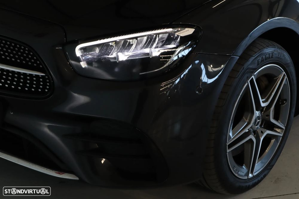 Mercedes-Benz E 300 de AMG Line 4Matic - 12