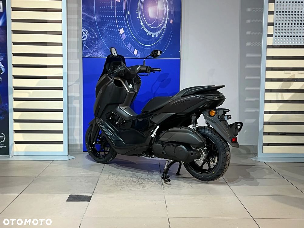 Yamaha NMAX - 3