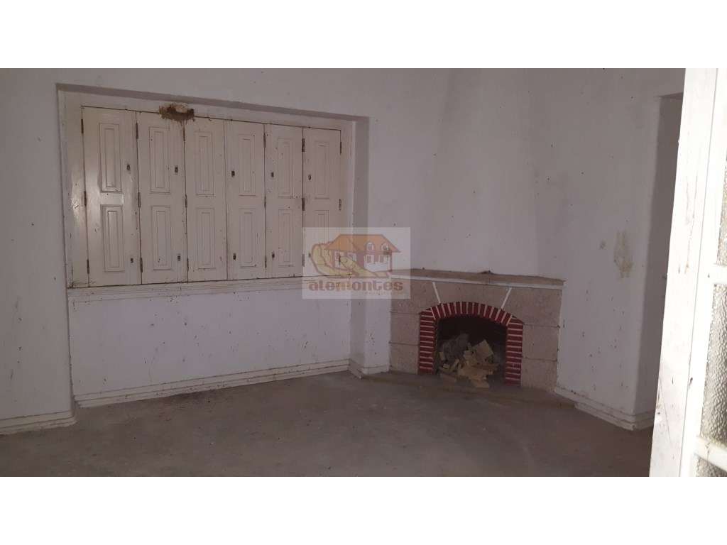 Casa senhorial em aldeia histórica a 45 minutos das praias - Grande imagem: 5/11