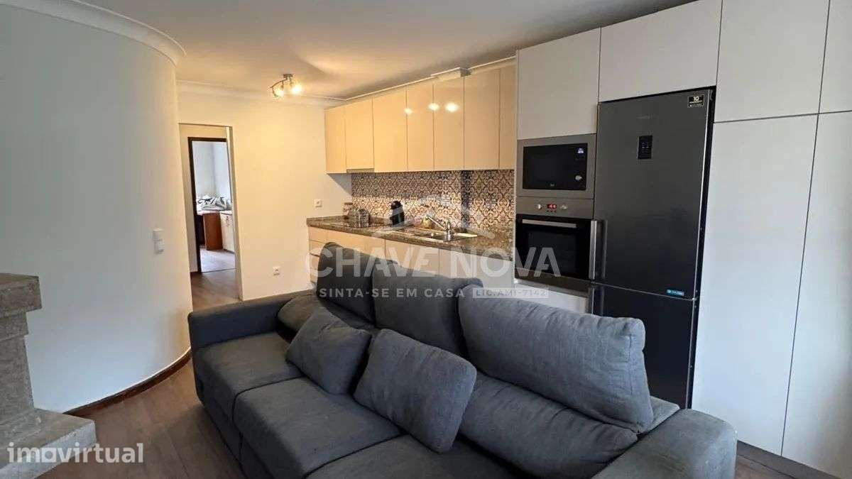 Arrendamento Apartamento T3 Duplex na Foz  - Mobilado e Equipado - Grande imagem: 4/23