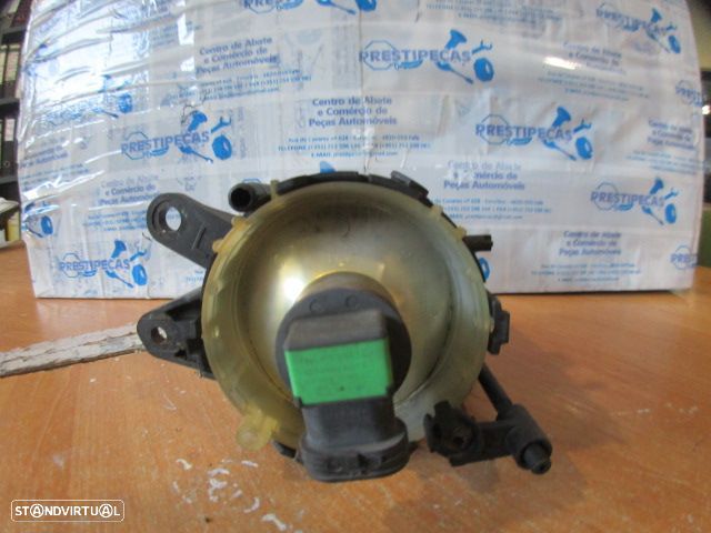 Farol Nevoeiro 0305065001 VOLVO C30 FASE 1 2009 2.4D 180CV 3P CINZA FE - 2