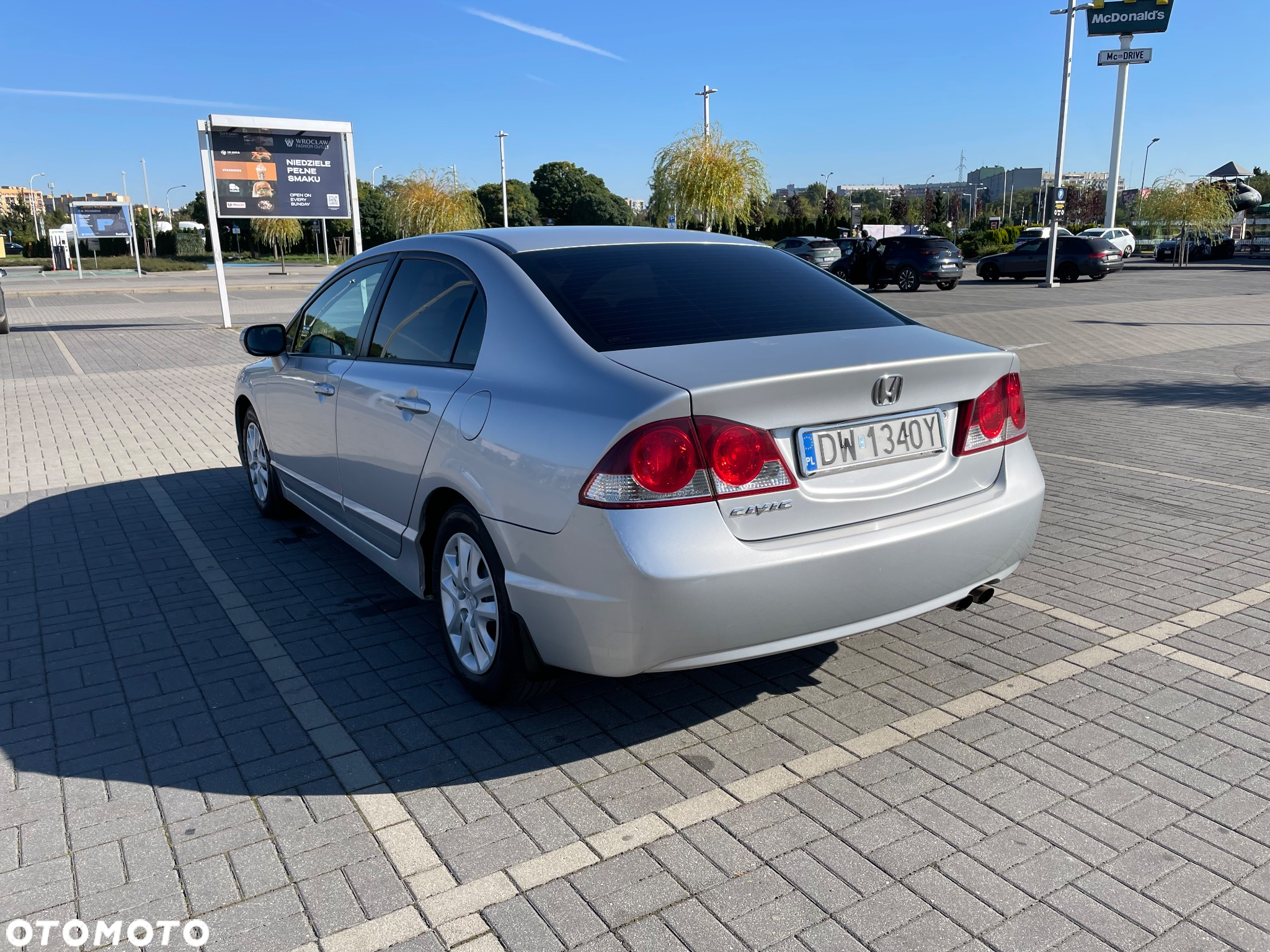 Honda Civic 1.8 Comfort - 4