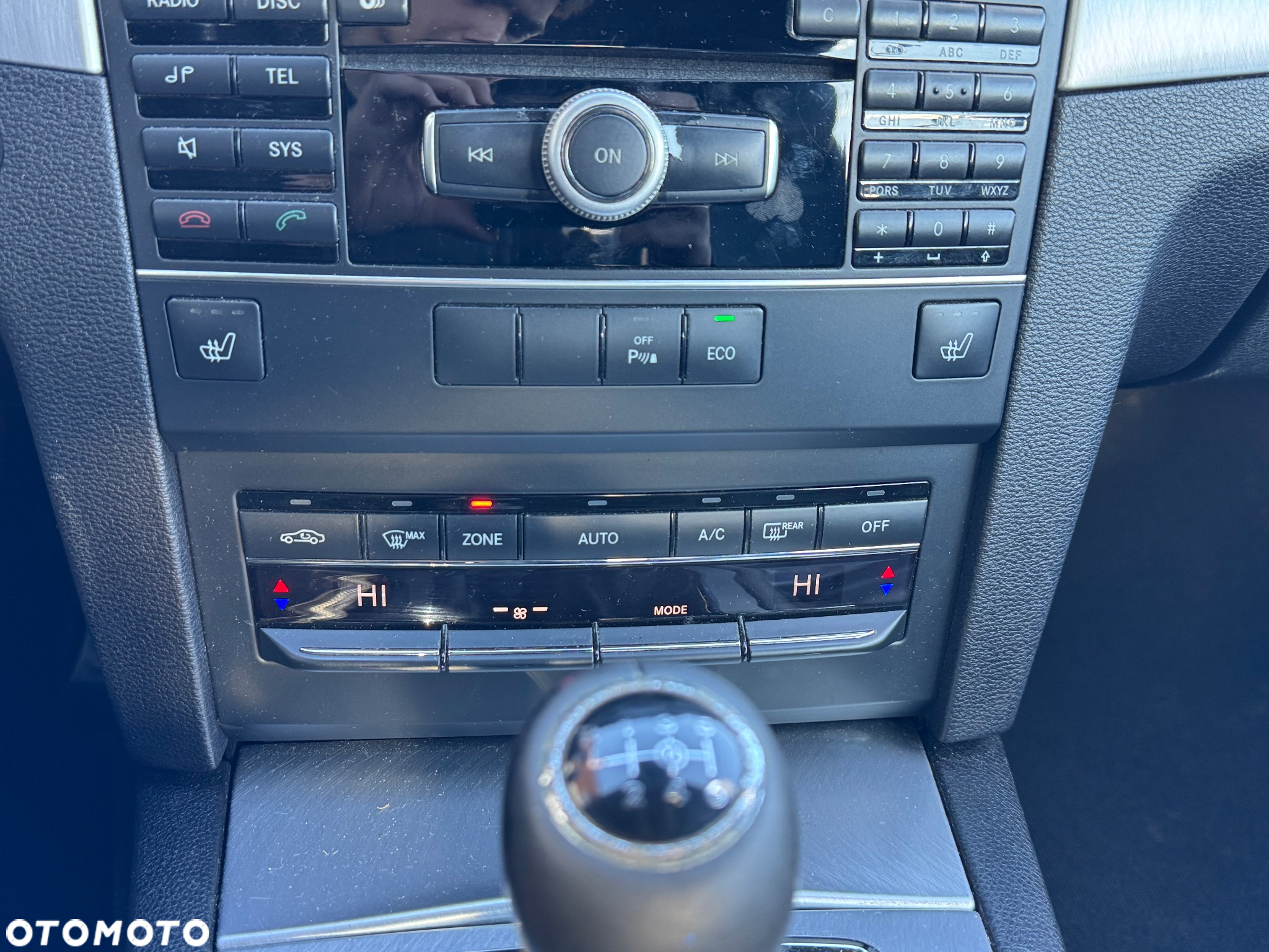 Mercedes-Benz Klasa E 200 CGI BlueEffICIENCY - 20