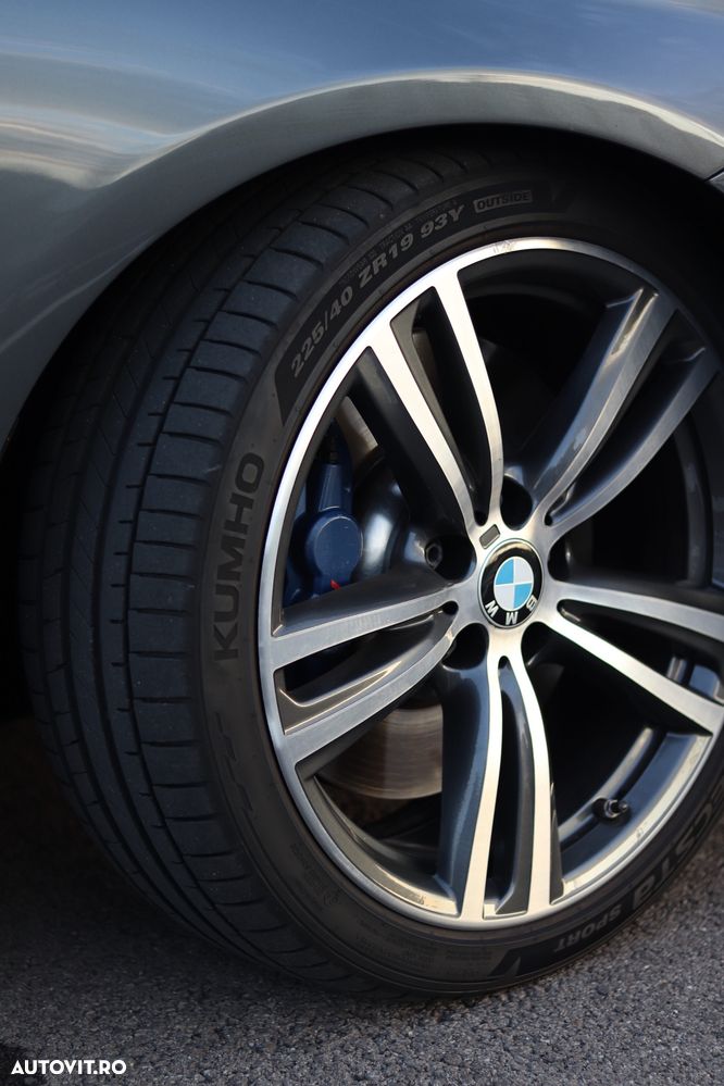 BMW Seria 3 330i xDrive Aut. Sport Line - 5