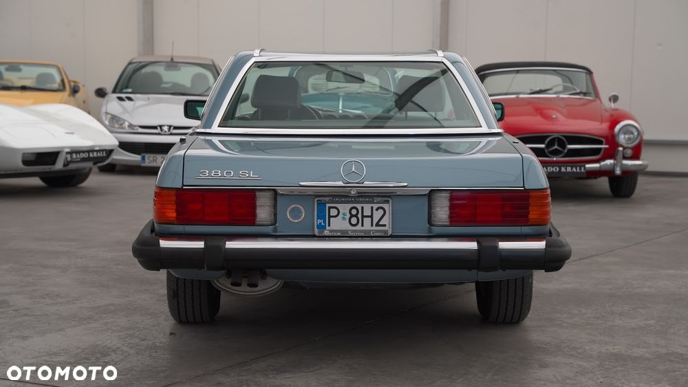 Mercedes-Benz SL - 6