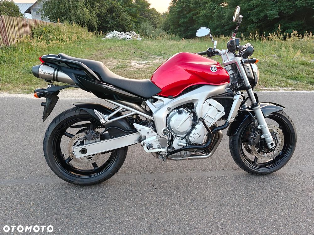 Yamaha FZ6 - 2
