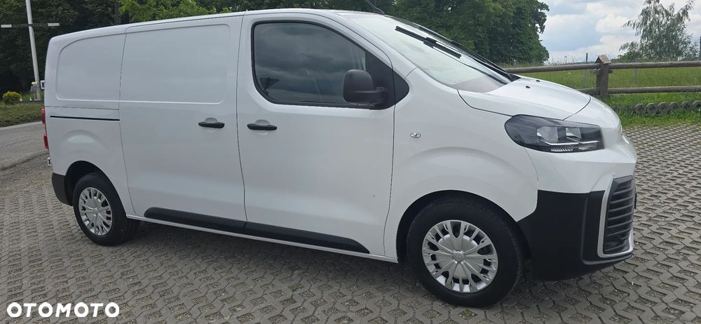 Toyota proace - 4