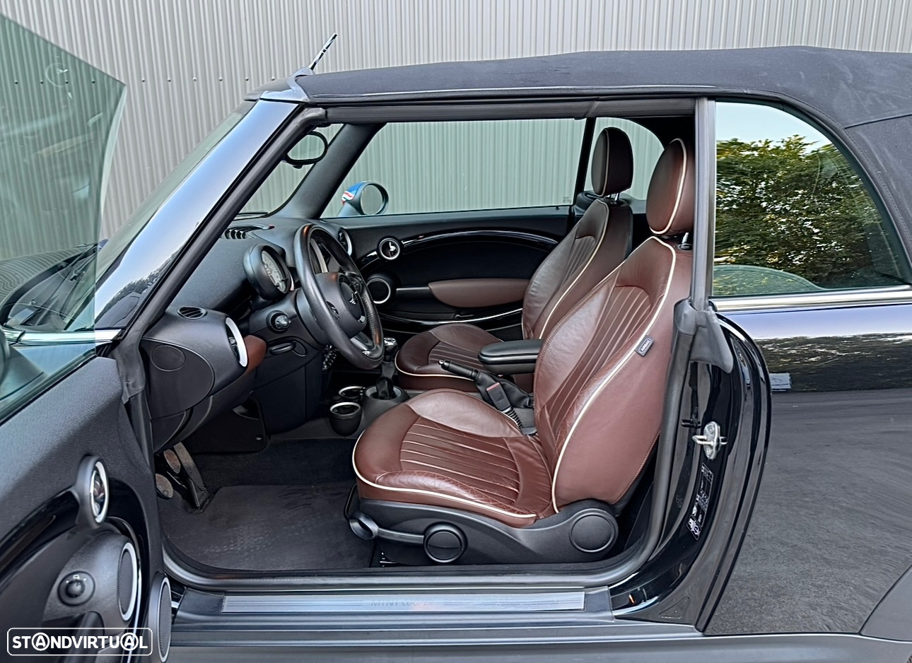 MINI Cabrio Cooper D - 17