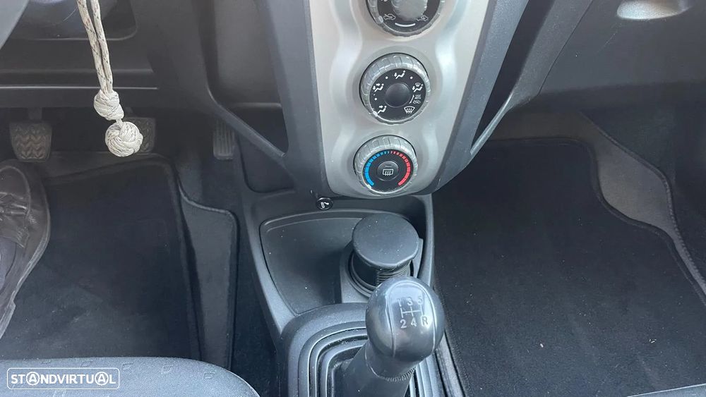 Toyota Yaris 1.0 VVT-i Motion - 13