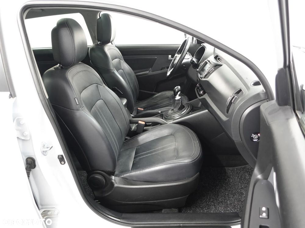 Kia Sportage 2.0 CRDI 184 AWD Spirit - 25
