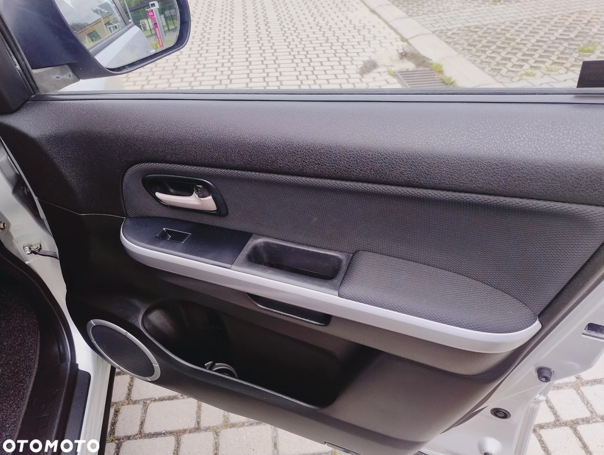 Suzuki Grand Vitara 2.0 Comfort - 16