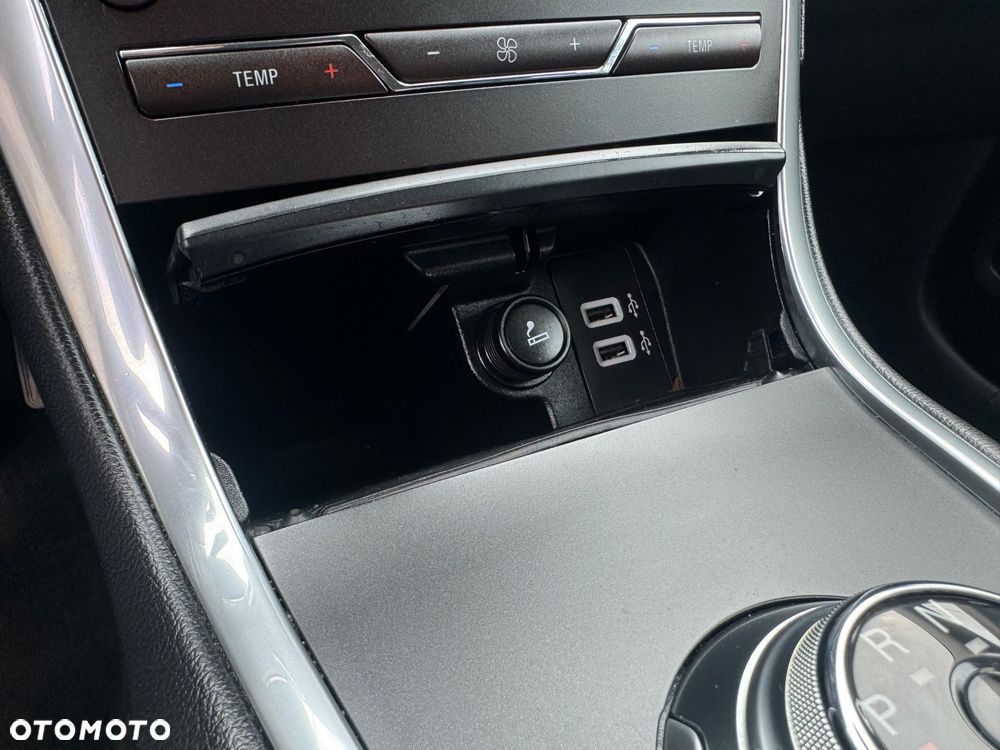 Ford S-Max 2.0 EcoBlue Titanium - 35