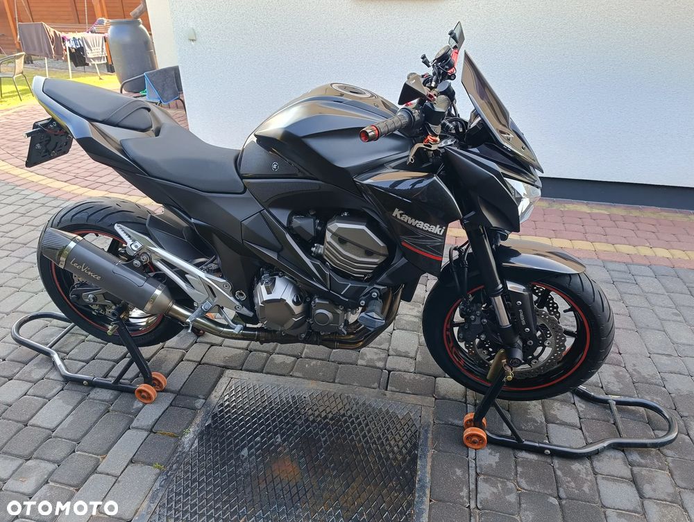 Kawasaki Z - 8
