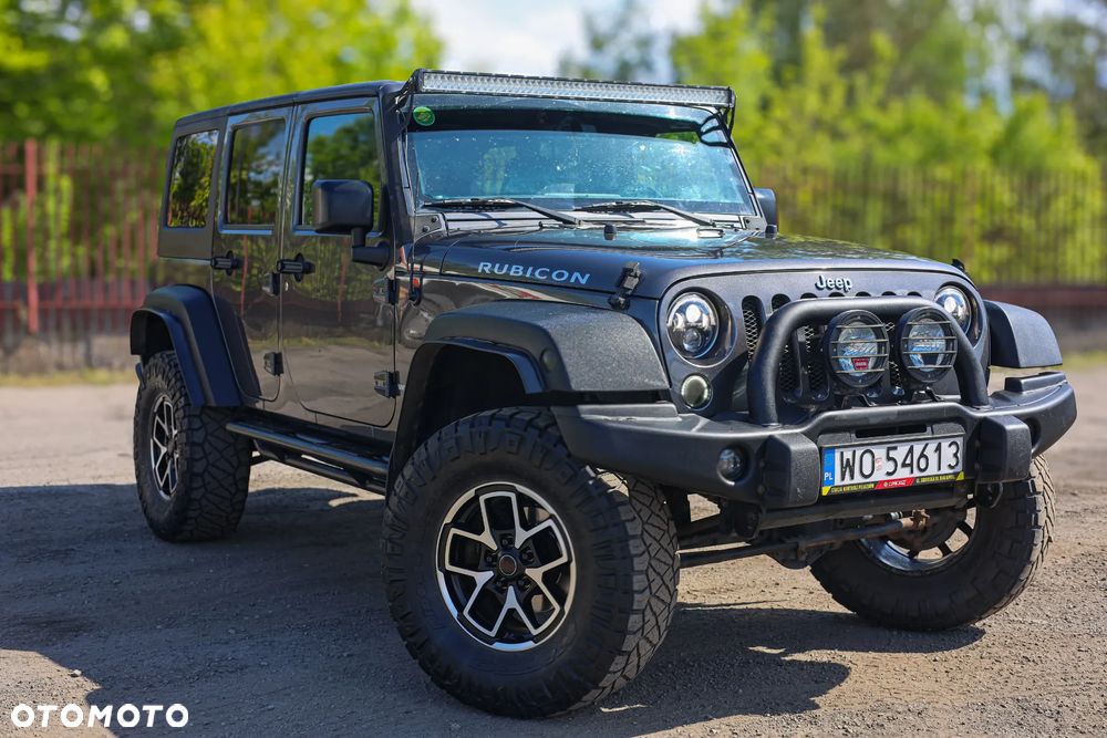Jeep Wrangler - 1