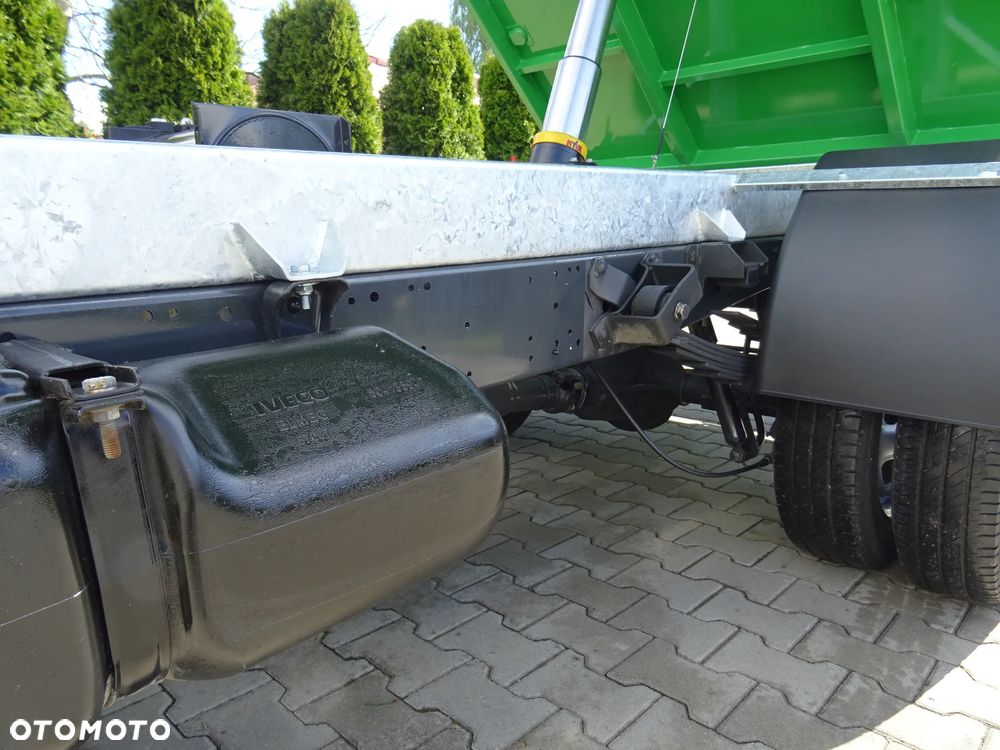 Iveco 35C15 Wywrotka 3- stronna 3,0 HPI KLIMA HAK Wzmocnione Resory Piękna - 7