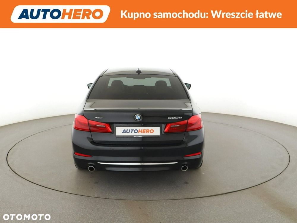 BMW Seria 5 530e iPerformance xDrive Luxury Line - 8