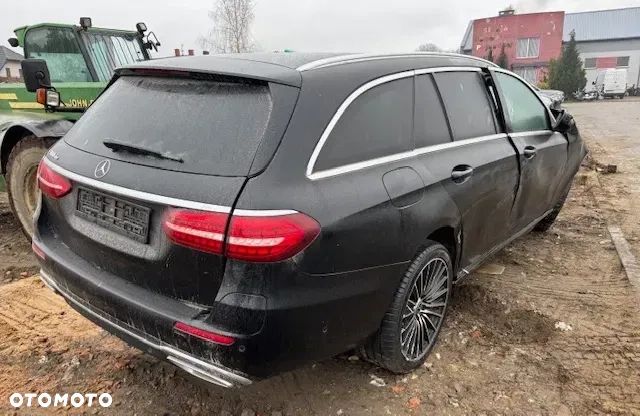 Mercedes-Benz Klasa E - 1