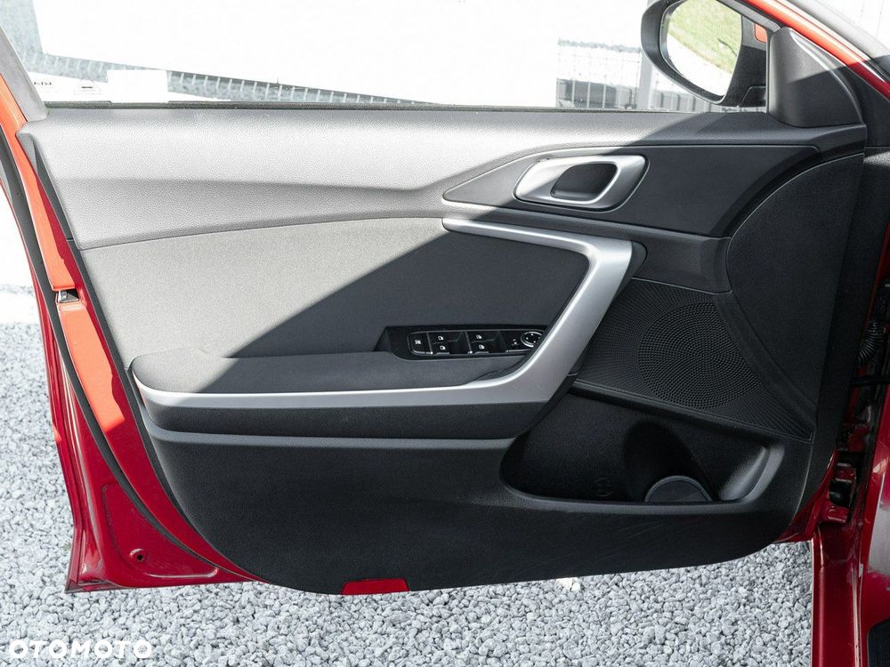 Kia Ceed 1.5 T-GDI M DCT - 12