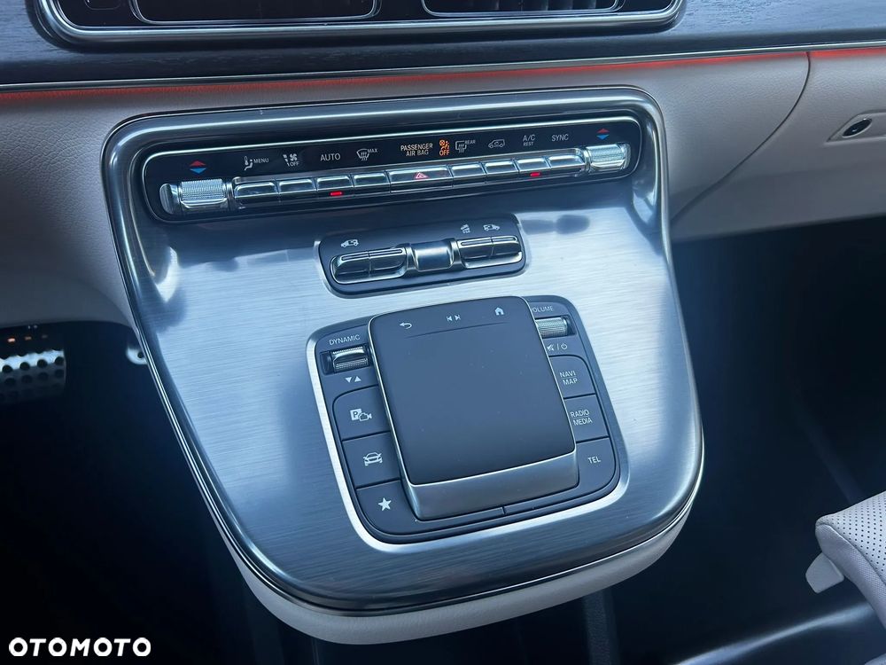 Mercedes-Benz Klasa V 300 d 9G-Tronic Exclusive (ekstra d³) - 27