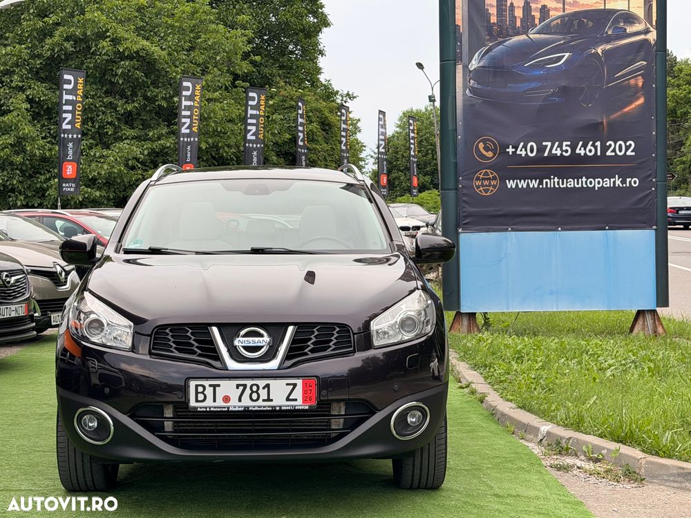 Nissan Qashqai+2 - 13