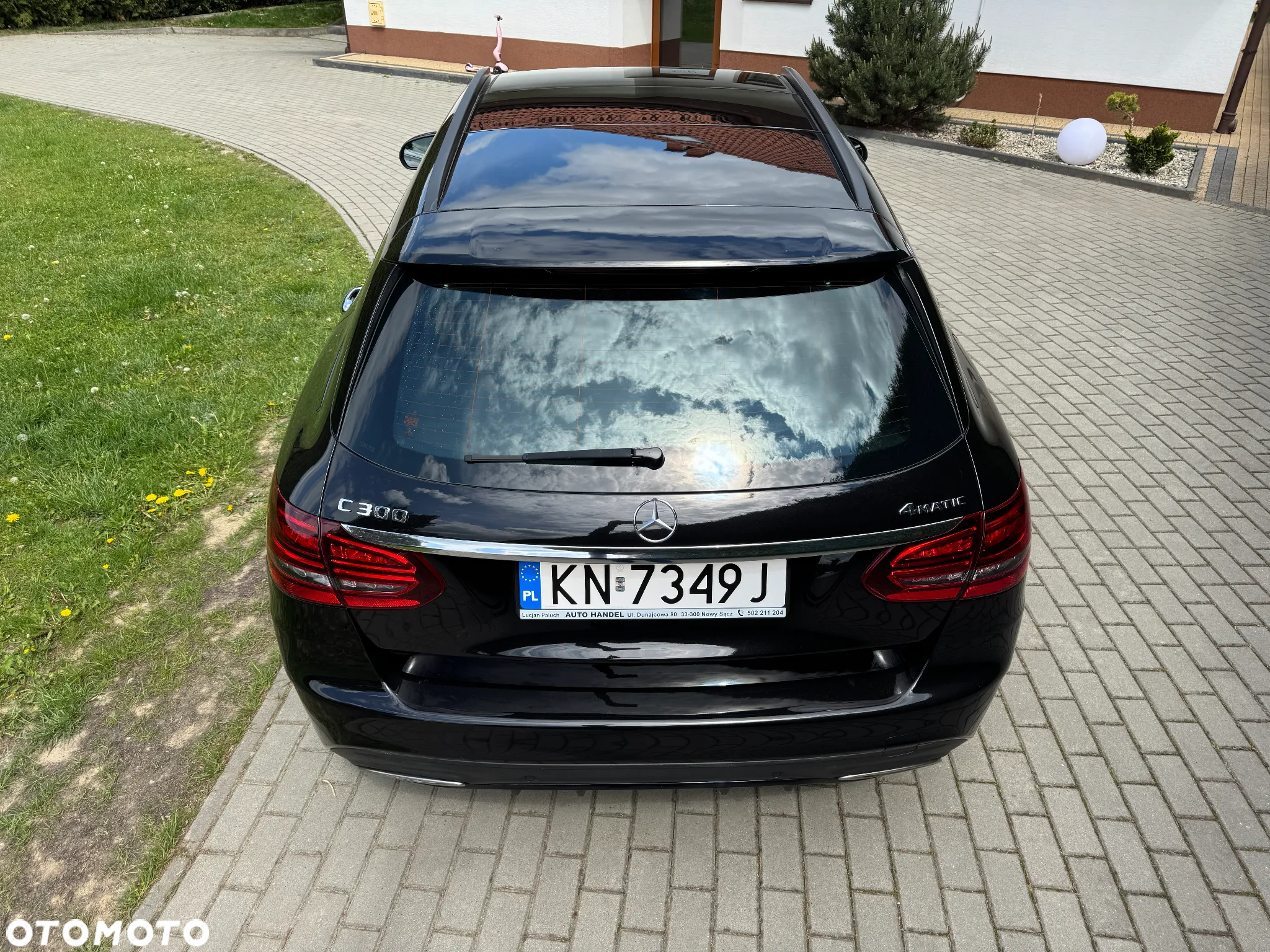 Mercedes-Benz Klasa C 300 4Matic T 9G-TRONIC - 10