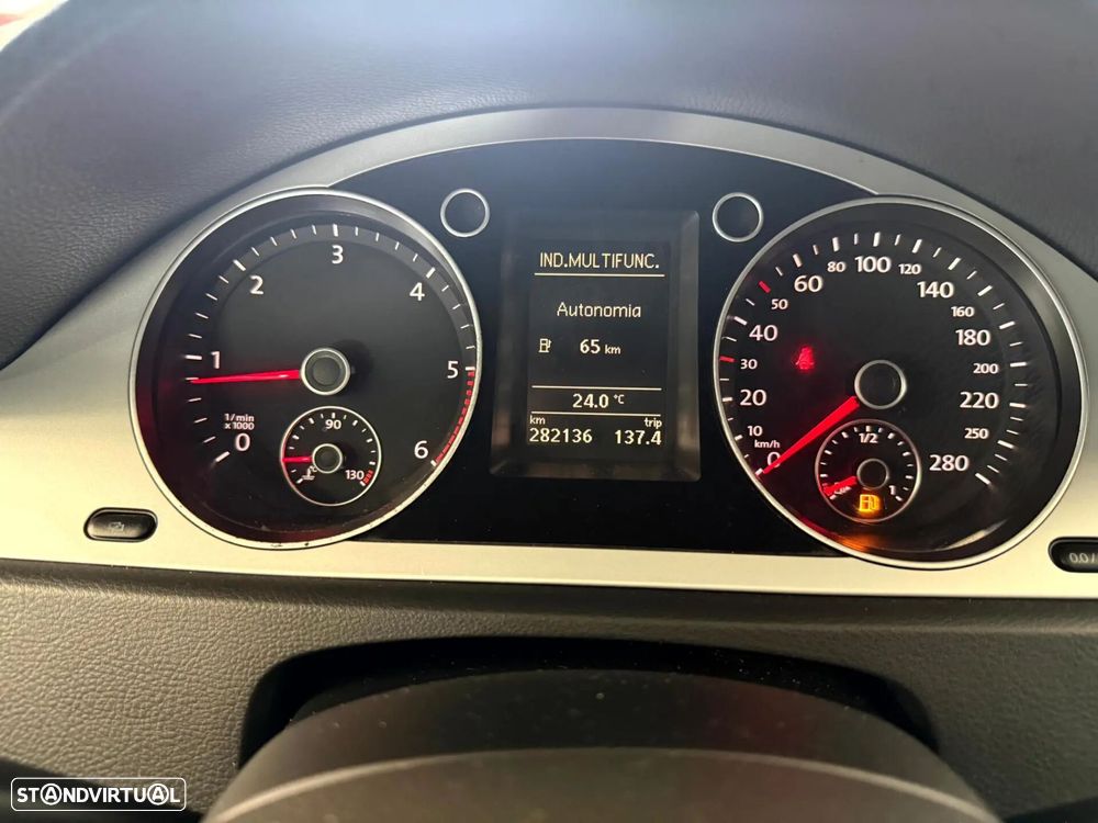 VW Passat CC 2.0 TDi BlueMotion - 24