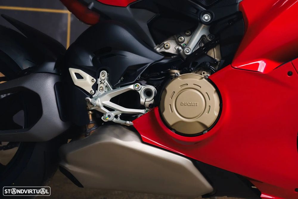 Ducati Panigale V4 S - 10