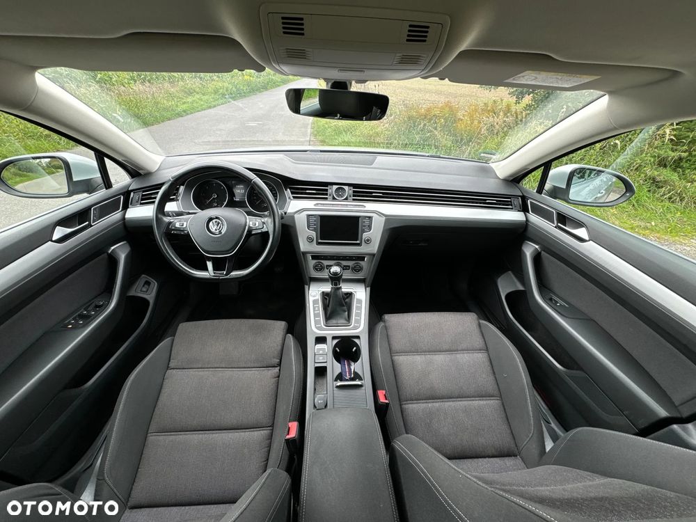 Volkswagen Passat Variant 2.0 TDI (BlueMotion Technology) Comfortline - 14