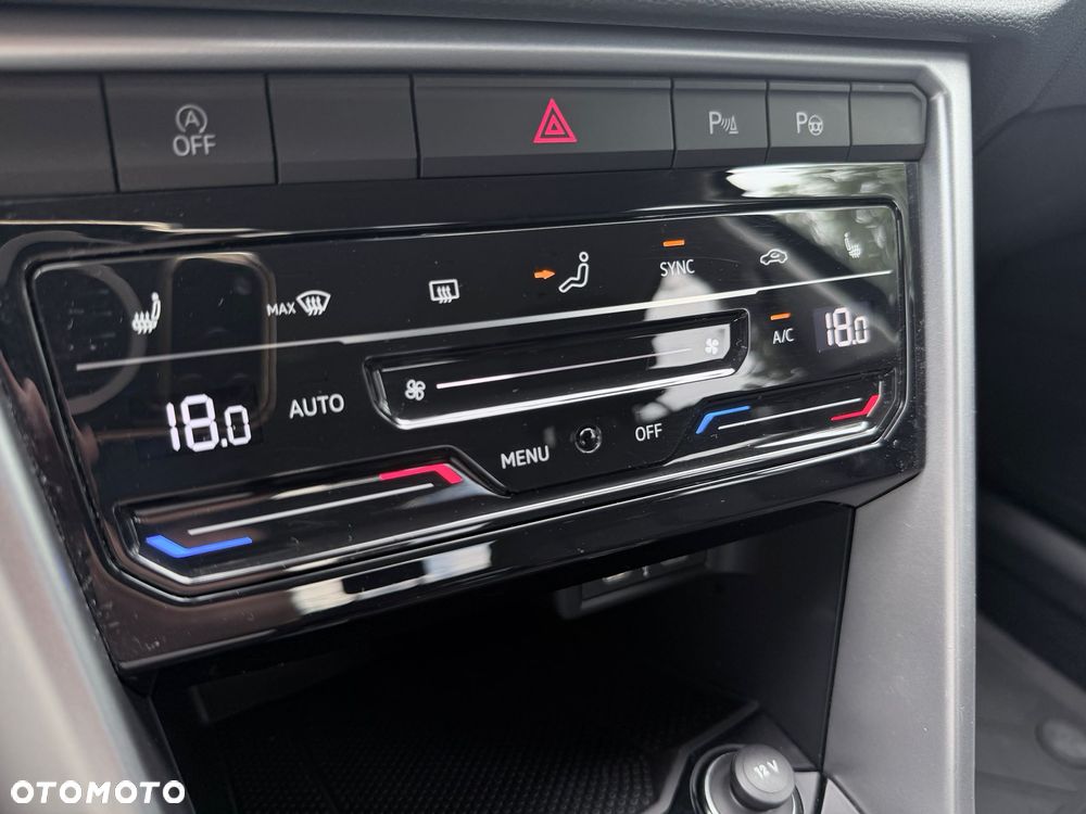 Volkswagen T-Roc 1.5 TSI Special Edition DSG - 23