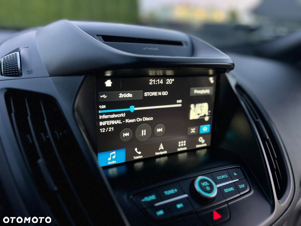Ford Kuga - 31