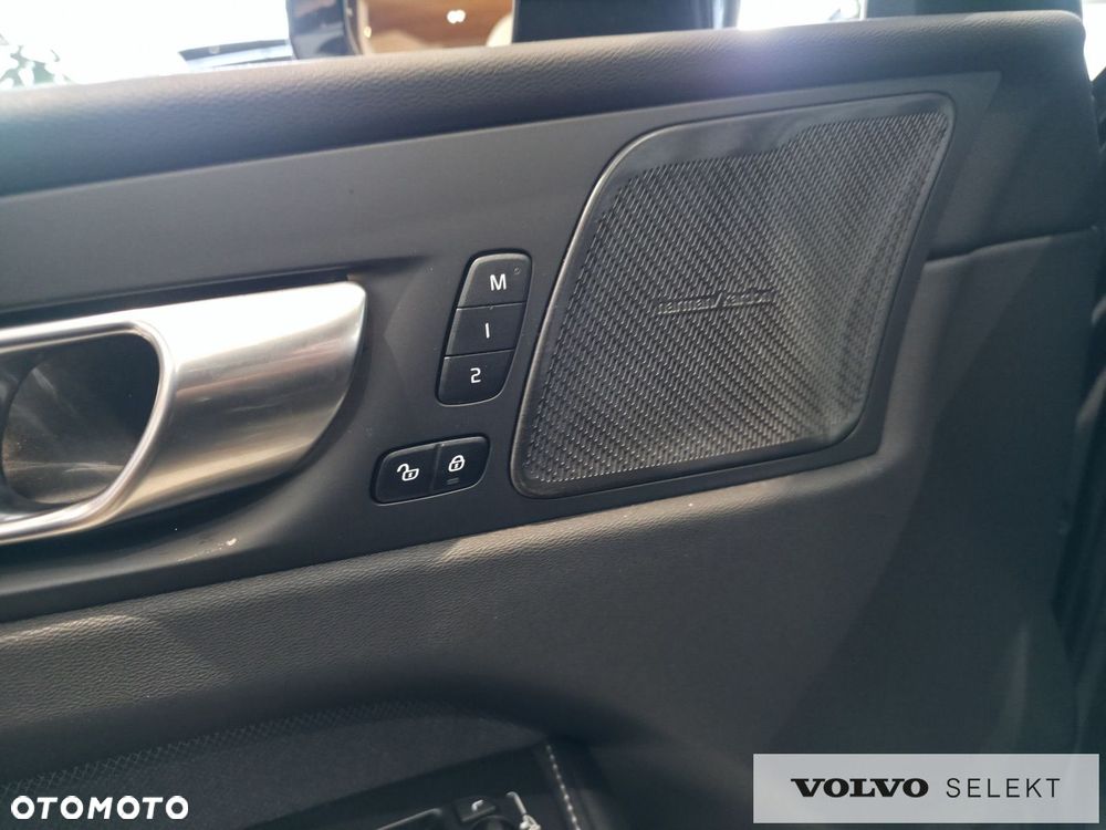 Volvo XC 60 - 26