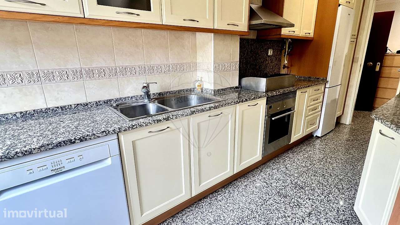 Apartamento T2 para arrendamento - Grande imagem: 4/19