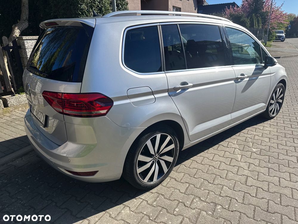 Volkswagen Touran 1.5 TSI EVO Highline DSG - 4
