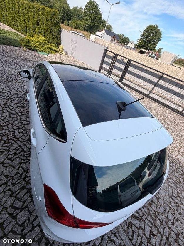 Ford Fiesta 1.0 SYNC Edition - 11