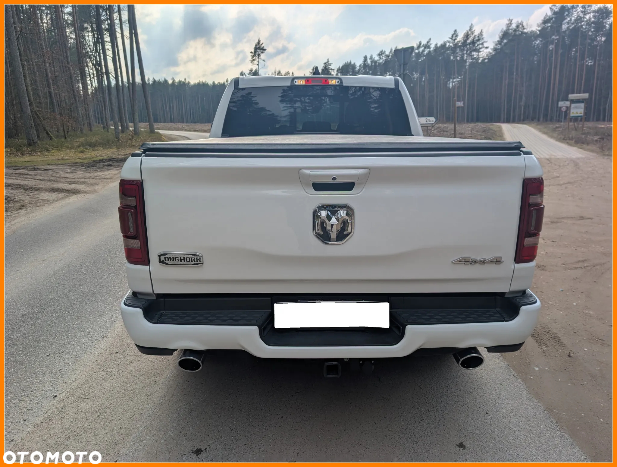 RAM 1500 Crew Cab Longhorn - 4
