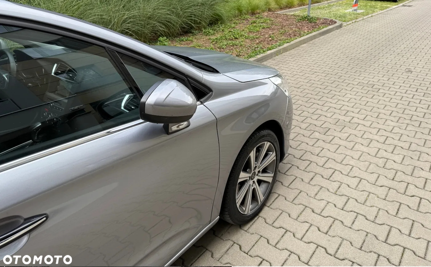 Citroën C4 PureTech 130 Stop&Start EAT8 SHINE - 18
