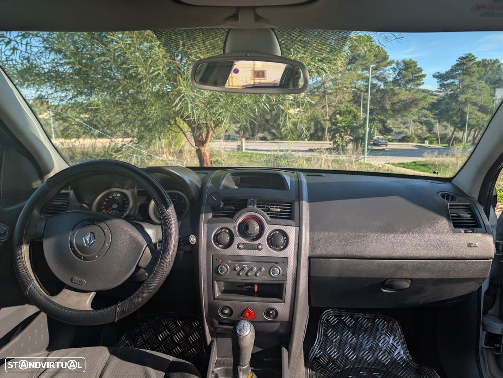 Renault Mégane Sport Tourer - 6