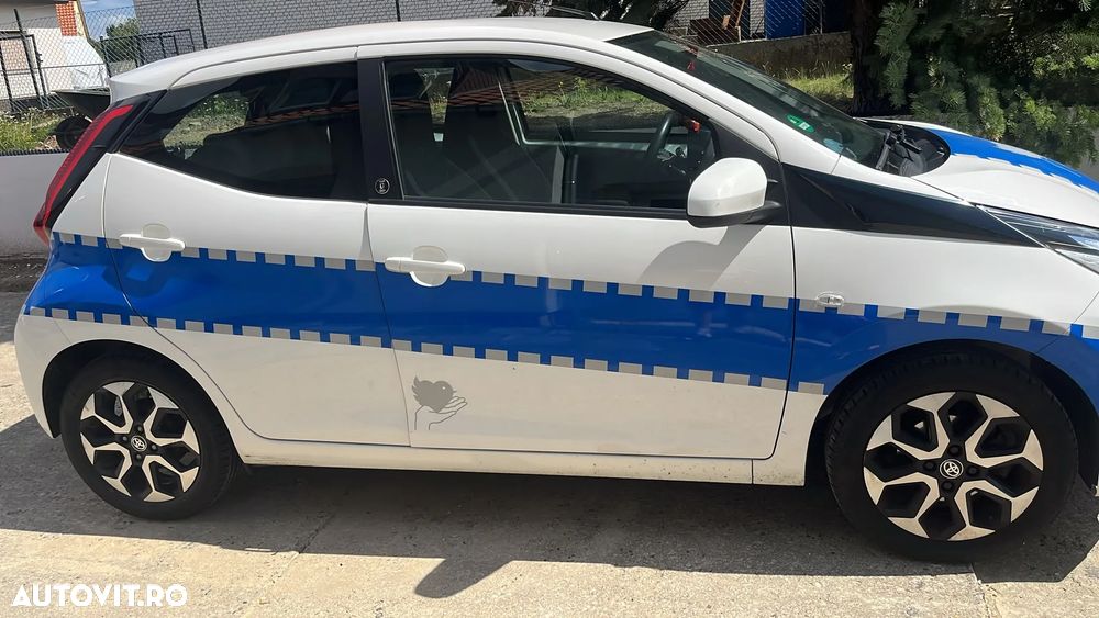 Toyota Aygo 1.0 VVY-I 5 usi MultiMode X-style - 2