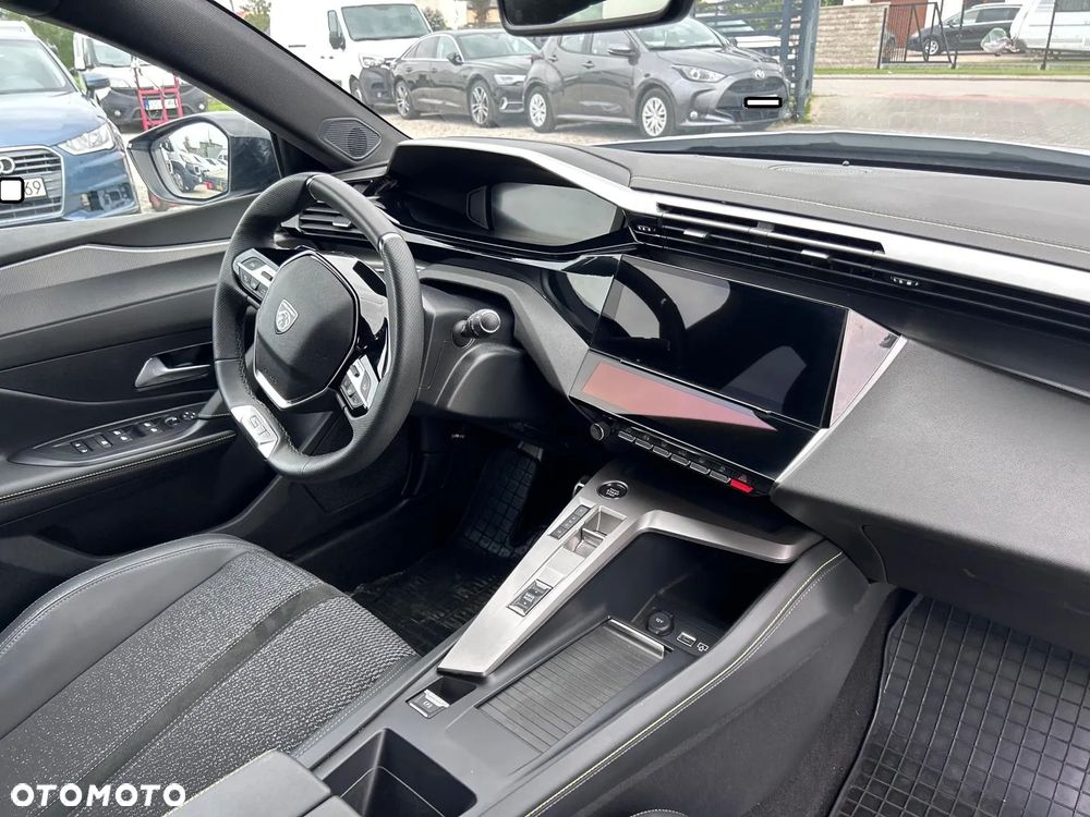 Peugeot 308 - 12